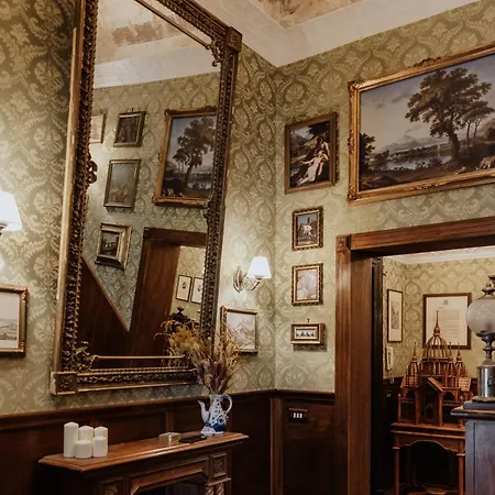 Della Vittoria *